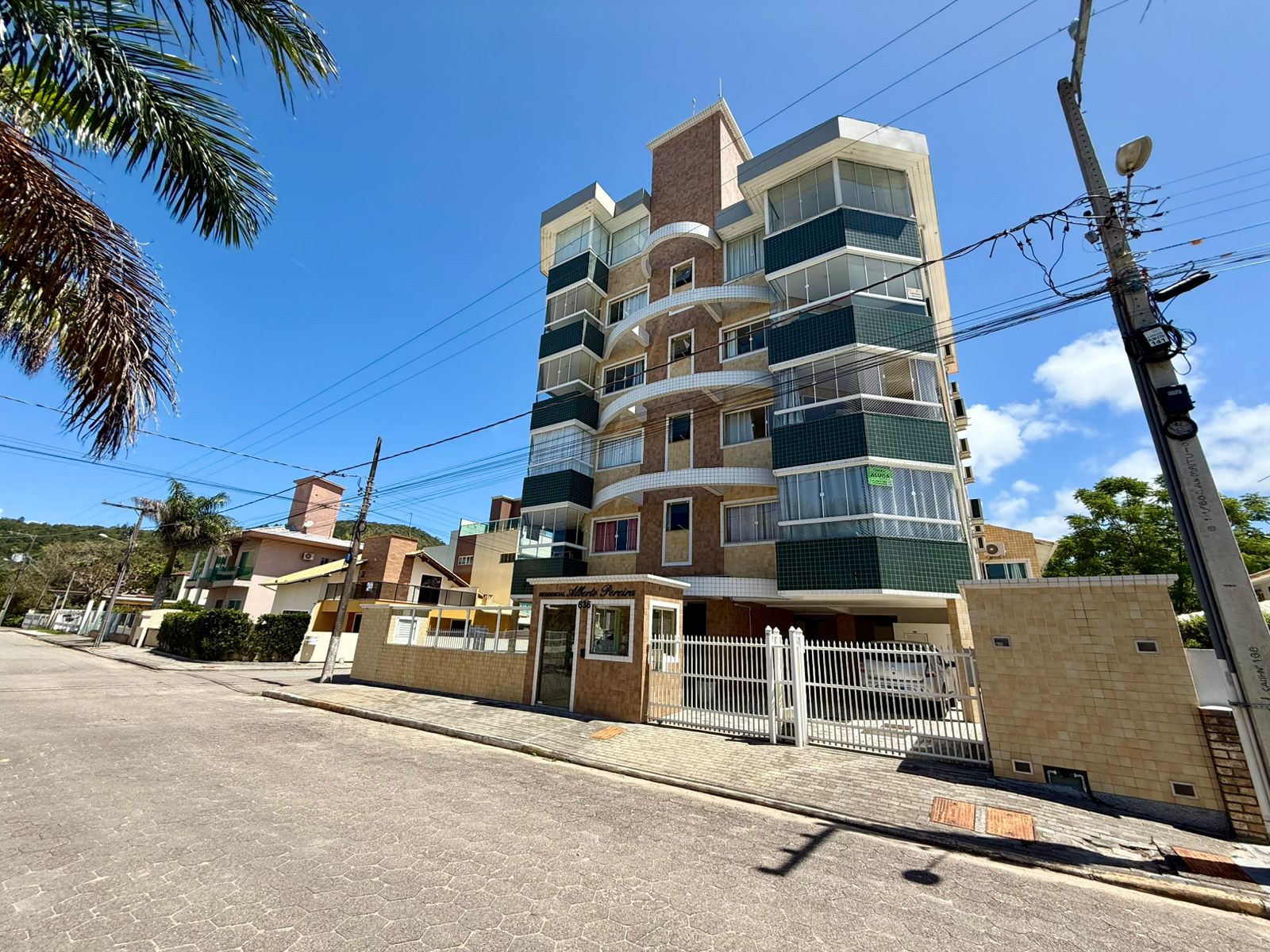 Alberto Pereira 402 — foto 2